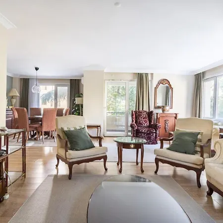 Stunning Flat With Terrace In Caddebostan