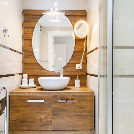 Apartment Stunning Flat With Terrace In Caddebostan
